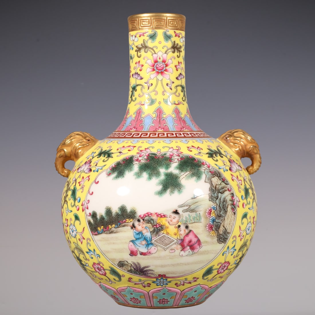 An Exquisite Enamel Lotus Pattern Character and Story Pattern Double-Ears Vase: An Exquisite Enamel Lotus Pattern Character and Story Pattern Double-Ears Vase Qing Dynasty, China Yongzheng Four-character Mark Size:21cmx14cm (The Dimensions Of All Batches Are Manually Measured.If