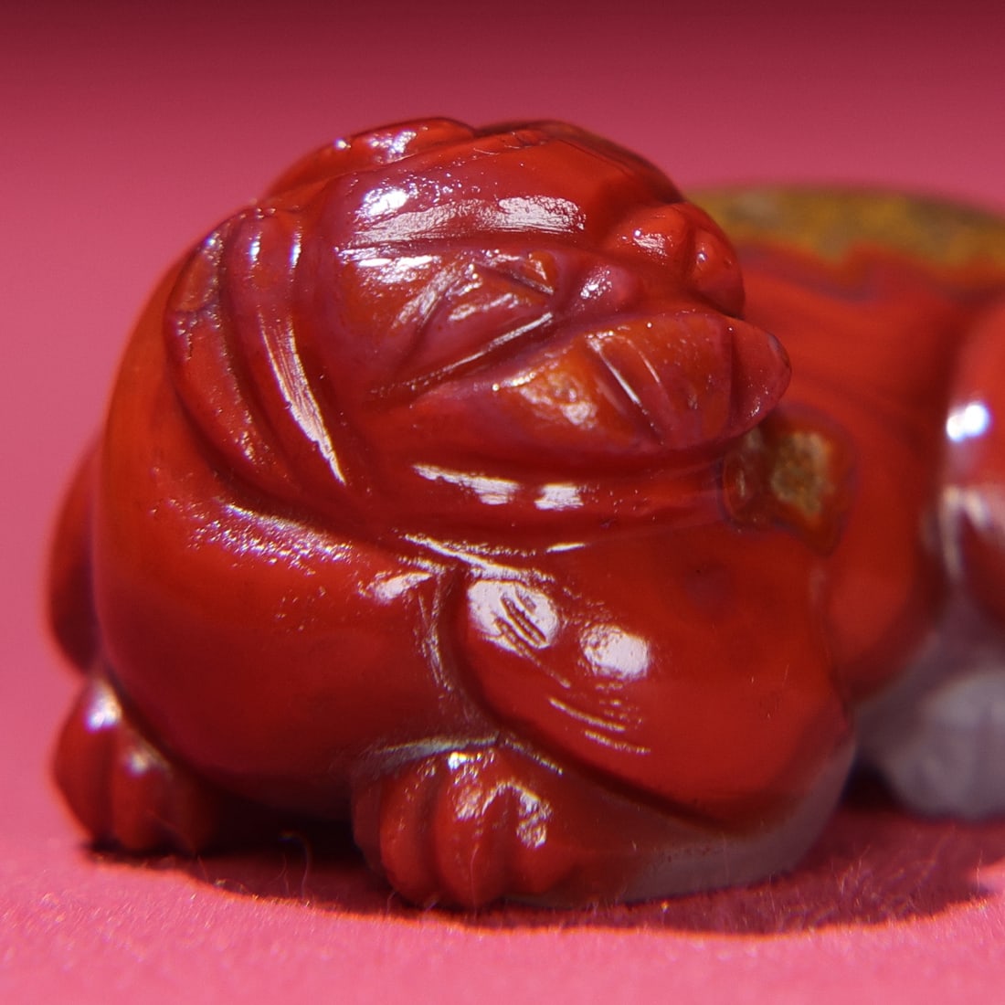 An Exquisite Agate Auspicious Beast Ornament - 3