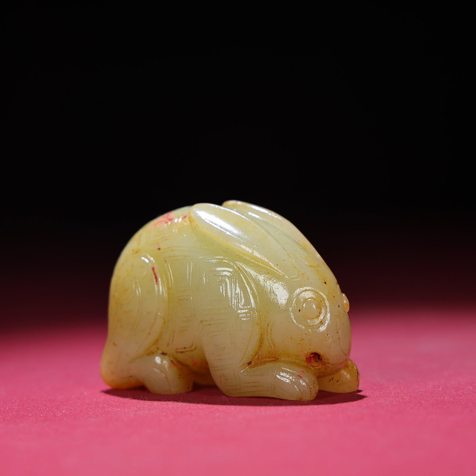 An Exquisite White Jade Rabbit Ornament - 3