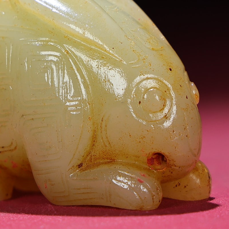 An Exquisite White Jade Rabbit Ornament - 4