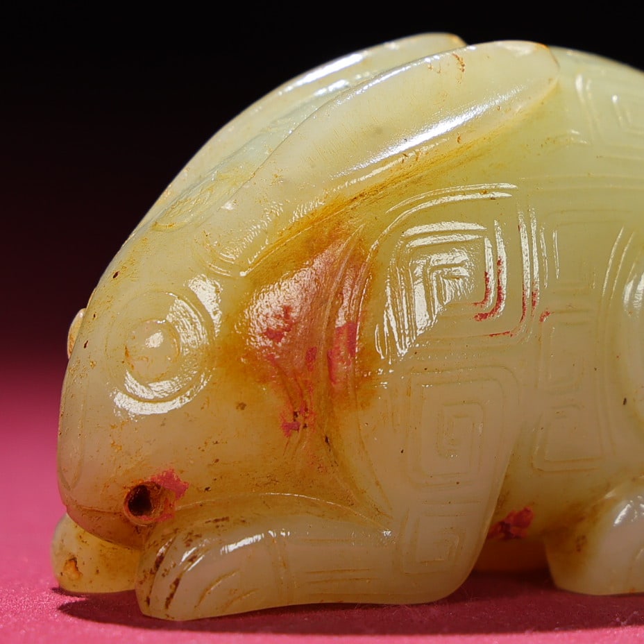 An Exquisite White Jade Rabbit Ornament - 6