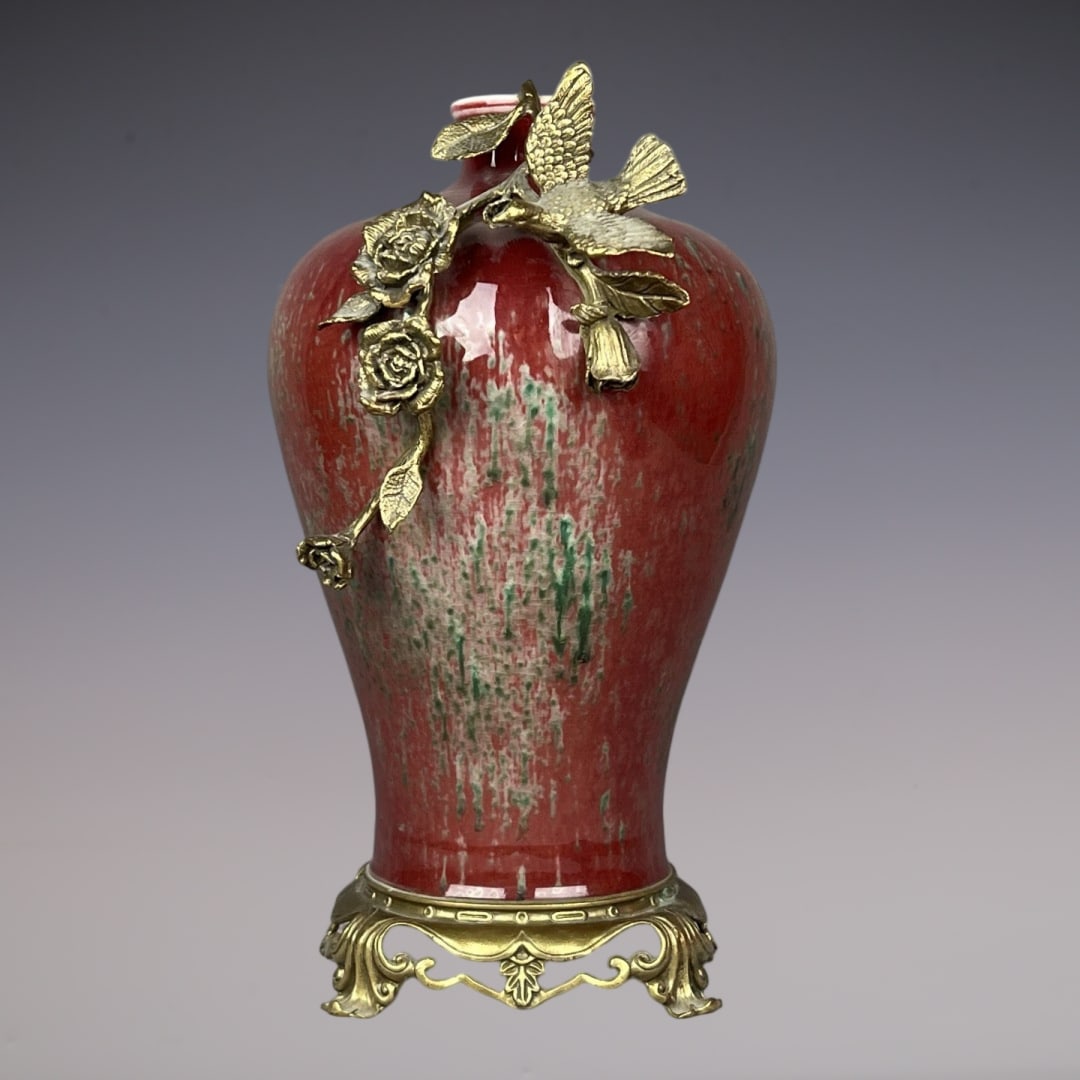An Exquisite Flambe Glazed Inlaid Bronze Flower and Bird Pattern Vase: An Exquisite Flambe Glazed Inlaid Bronze Flower and Bird Pattern Vase Qing Dynasty, China Kangxi Six-character Mark Size:39cmx25cm (The Dimensions Of All Batches Are Manually Measured.If You Need More
