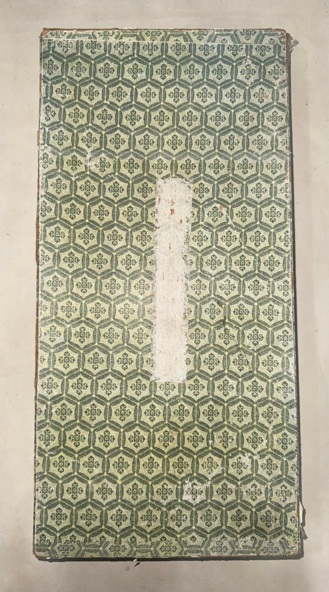 A Chinese Vertical Scroll Ink Painting of Landscape on Paper: A Chinese Vertical Scroll Ink Painting of Landscape on Paper Huang binhong Size:34cmx108cmx4 (The Dimensions Of All Batches Are Manually Measured.If You Need More Detailed Information, Please Contact