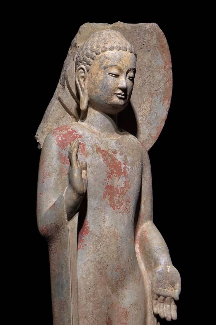 An Exquisite Limestone Painted Color Buddha Statue - 4