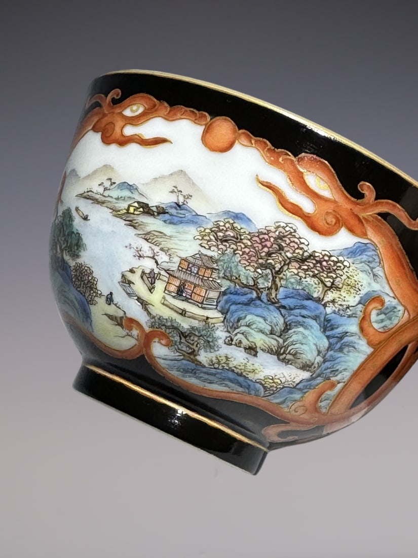 An Exquisite Famille-Rose Landscape Pattern Cup - 7