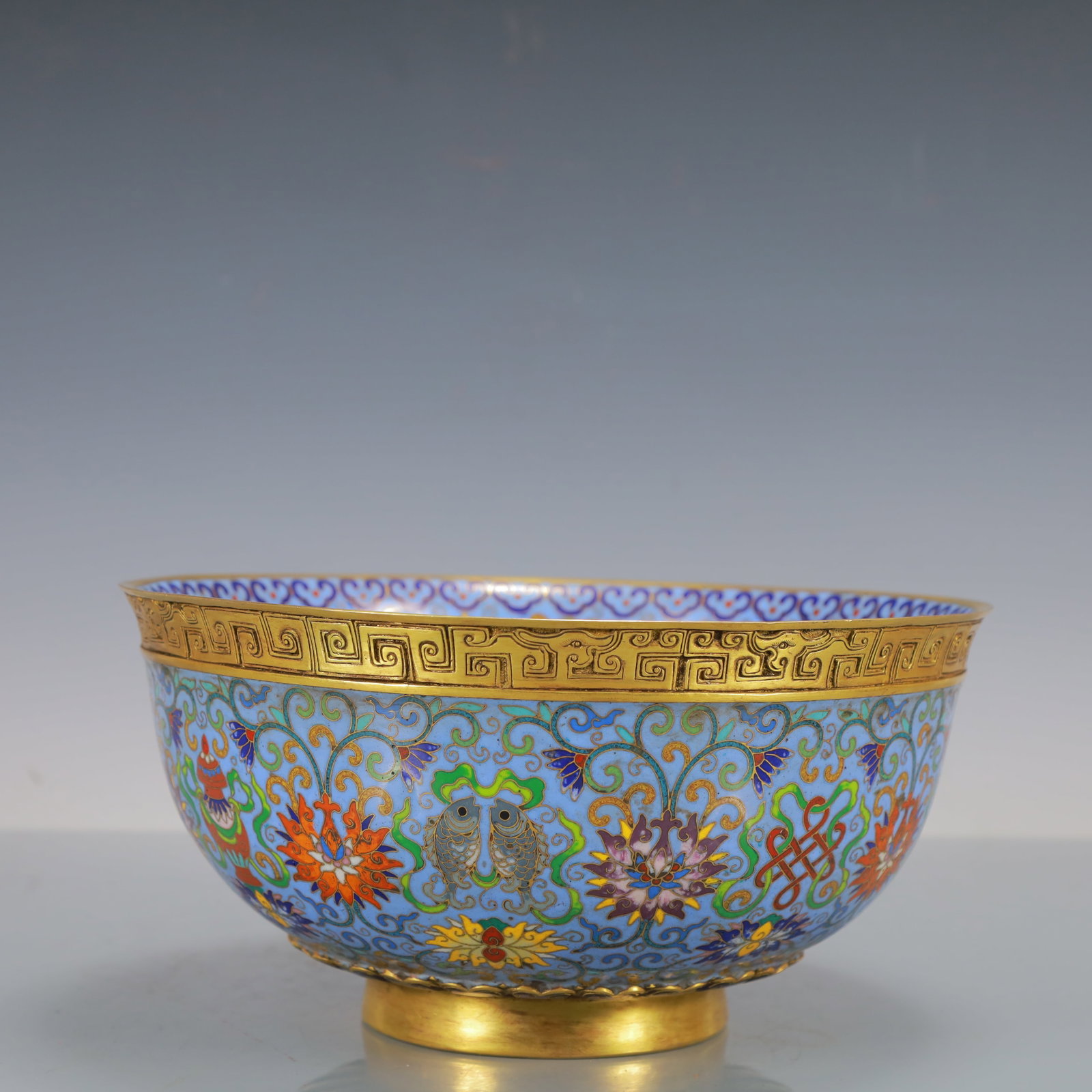An Exquisite Cloisonne Eight Treasures Pattern Bowl: An Exquisite Cloisonne Eight Treasures Pattern Bowl Qing Dynasty China Qianlong Four-character Mark Size:12cmx24.5cm Weight:3200g (The Dimensions Of All Batches Are Manually Measured.If You Need More