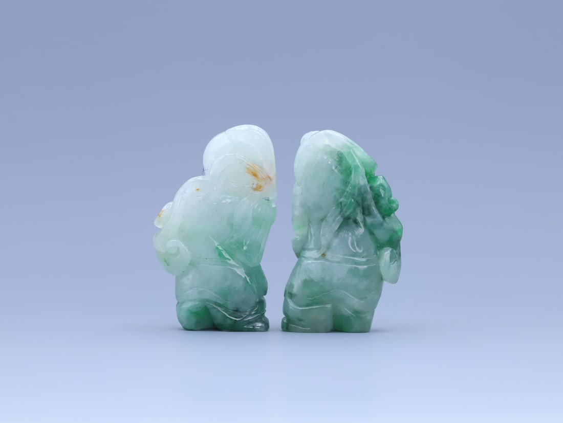An Exquisite Jadeite Figure Hand Piece - 2