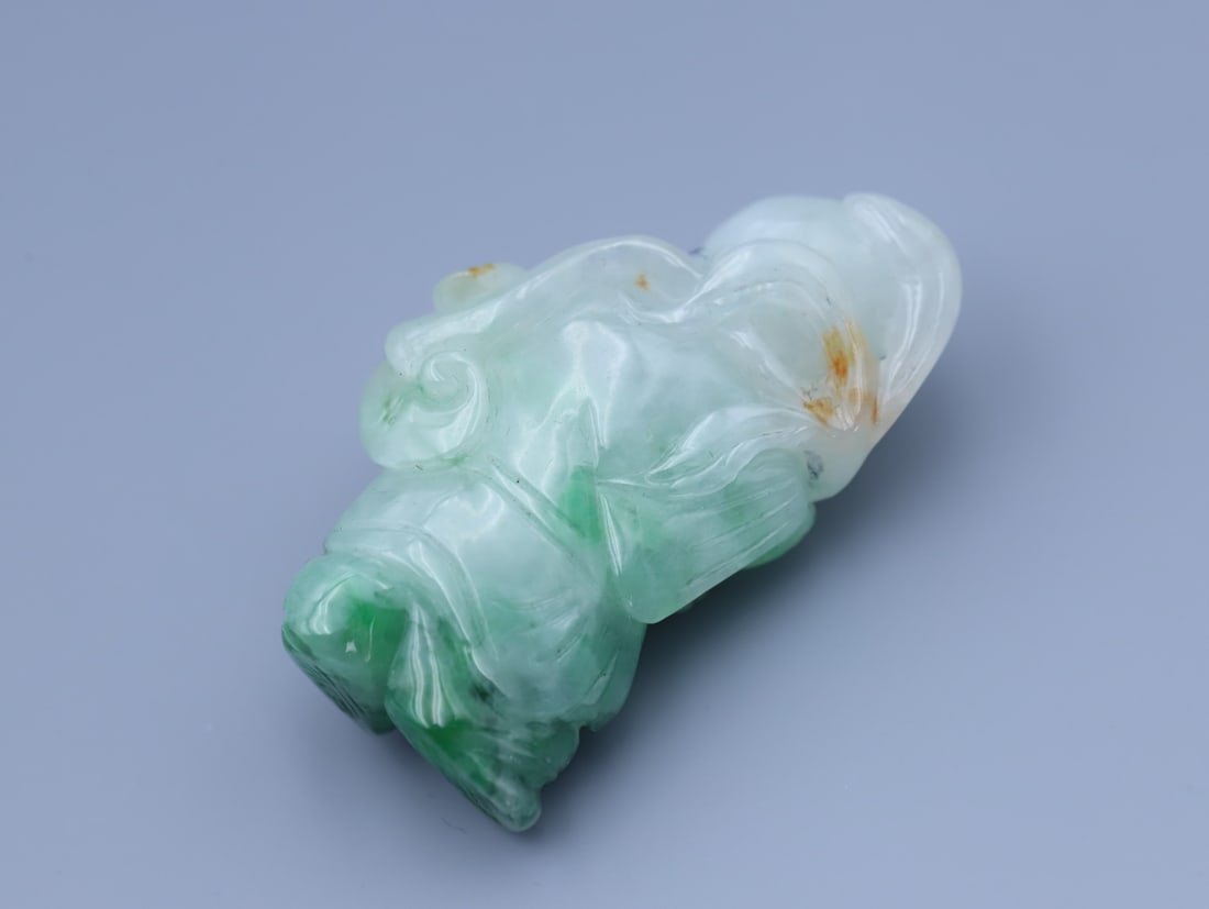 An Exquisite Jadeite Figure Hand Piece - 7