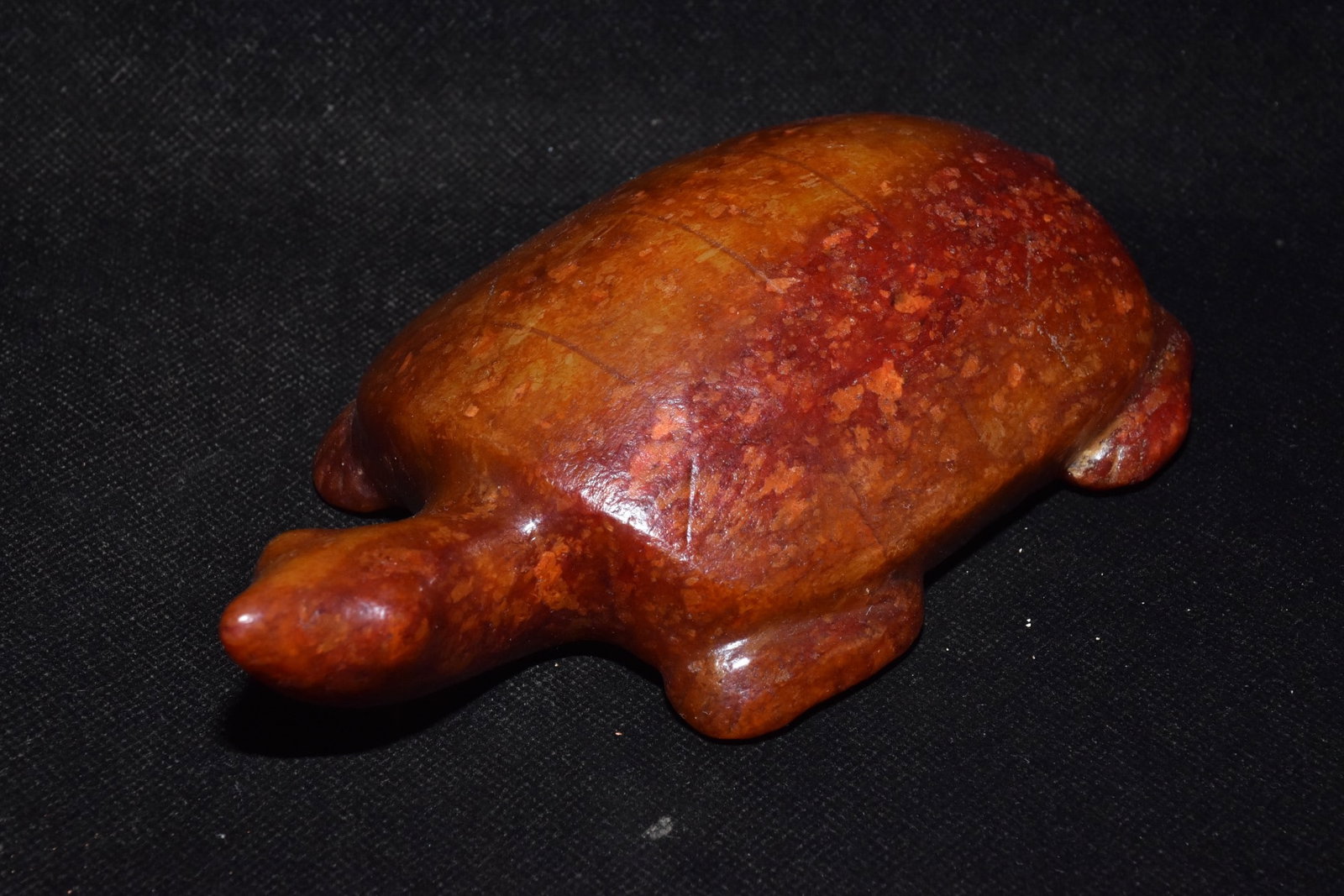 An Exquisite Hemo Jade Turtle Ornament - 4