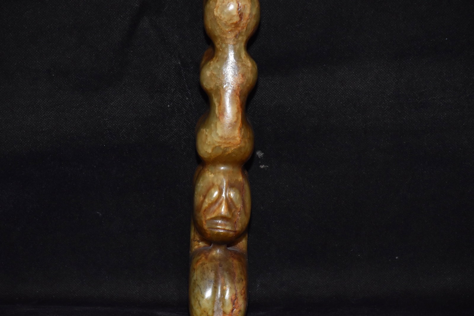 An Exquisite Hemo Jade Ornament - 4