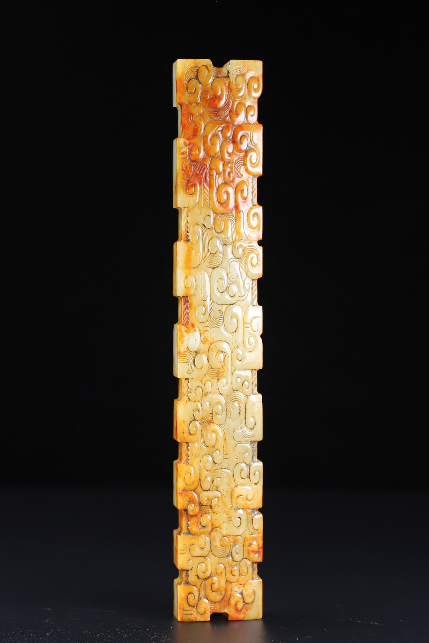An Exquisite White Jade Ornament - 6