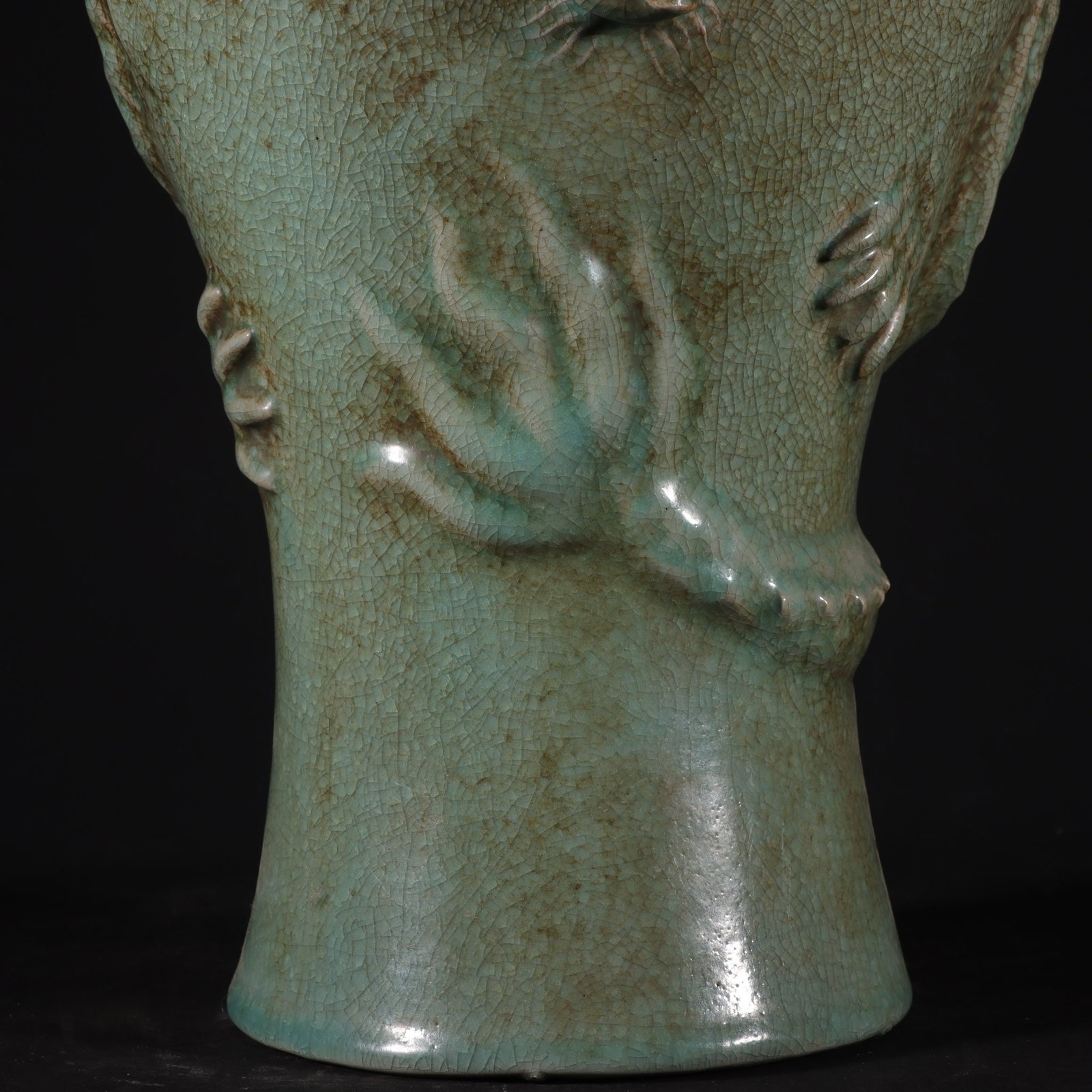 An Exquisite Ru yao Celadon Glazed Dragon Pattern Vase - 4