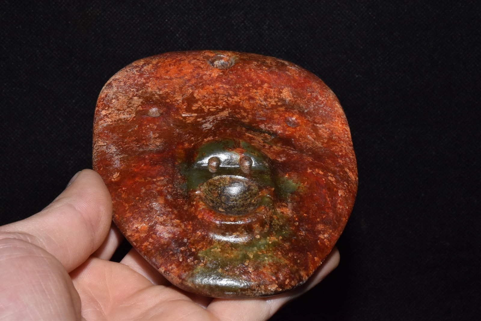 An Exquisite Hemo Jade Ornament - 5
