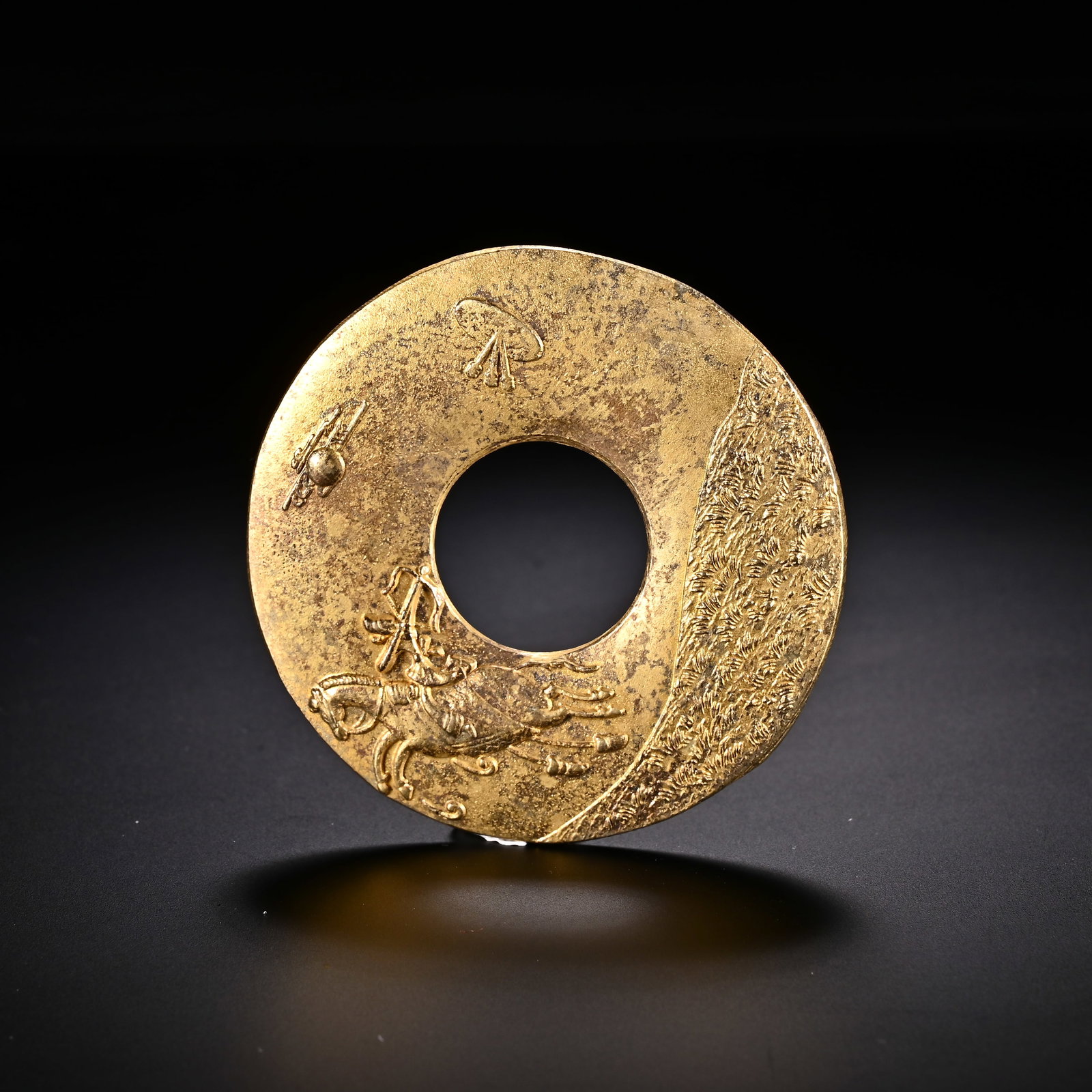 An Exquisite Gilt Silver Coin - 2