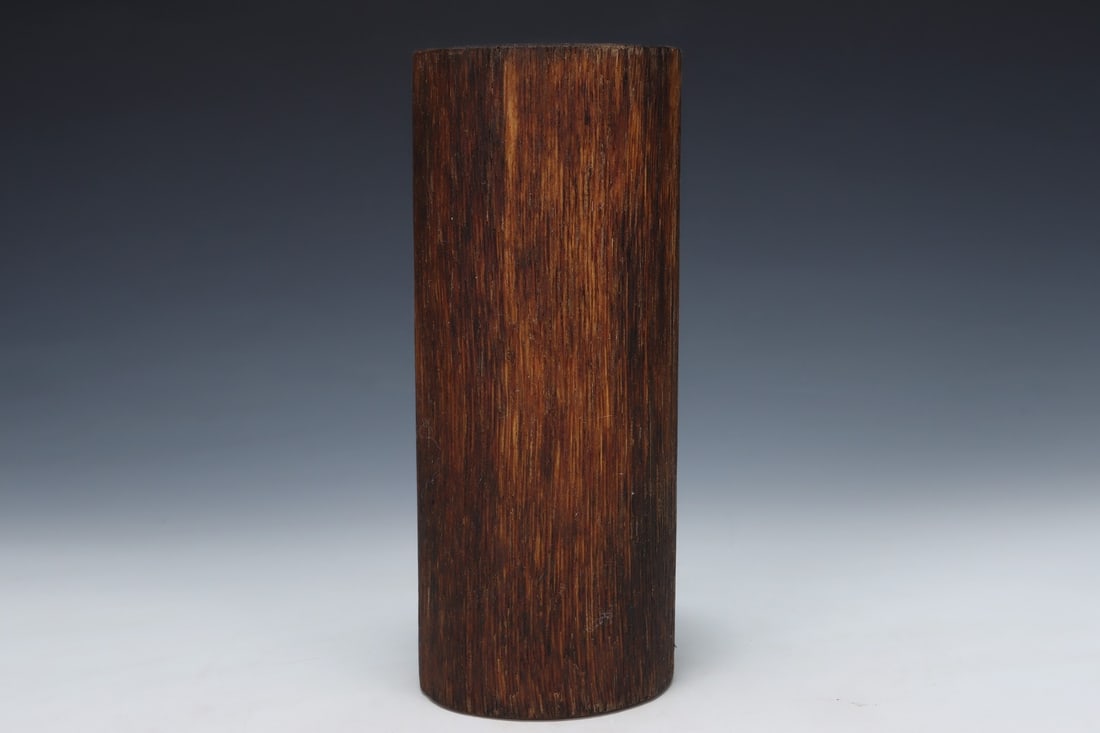 An Exquisite Eaglewood Ornament - 5