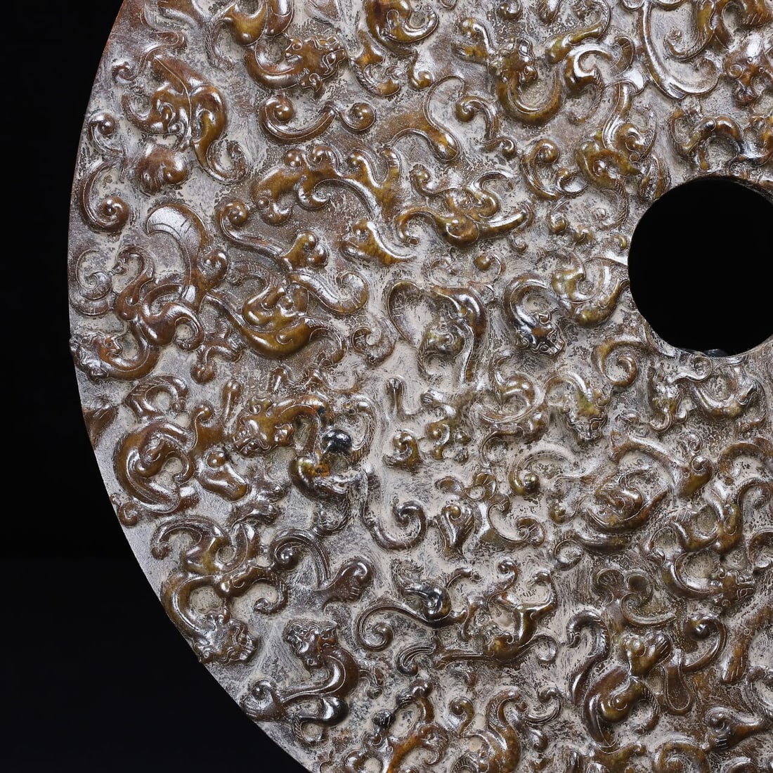An Exquisite White Jade Chi-Dragon Pattern Ornament - 4