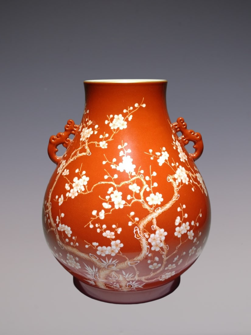 An Exquisite Iron-Red Flower Pattern Double-Ears Vase: An Exquisite Iron-Red Flower Pattern Double-Ears Vase Qing Dynasty, China Yongzheng Six-character Mark Size:32.5cmx27cm (The Dimensions Of All Batches Are Manually Measured.If You Need More Detailed