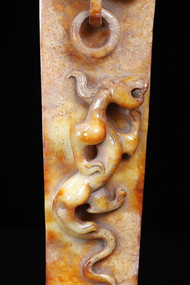 An Exquisite White Jade Chi-Dragon Pattern Beast-Face Pattern Ornament - 3