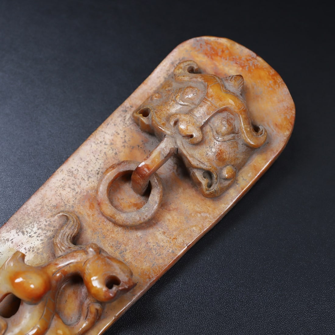 An Exquisite White Jade Chi-Dragon Pattern Beast-Face Pattern Ornament - 9