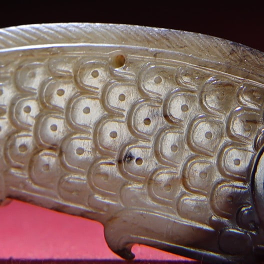 An Exquisite White Jade Fish Pendant - 7