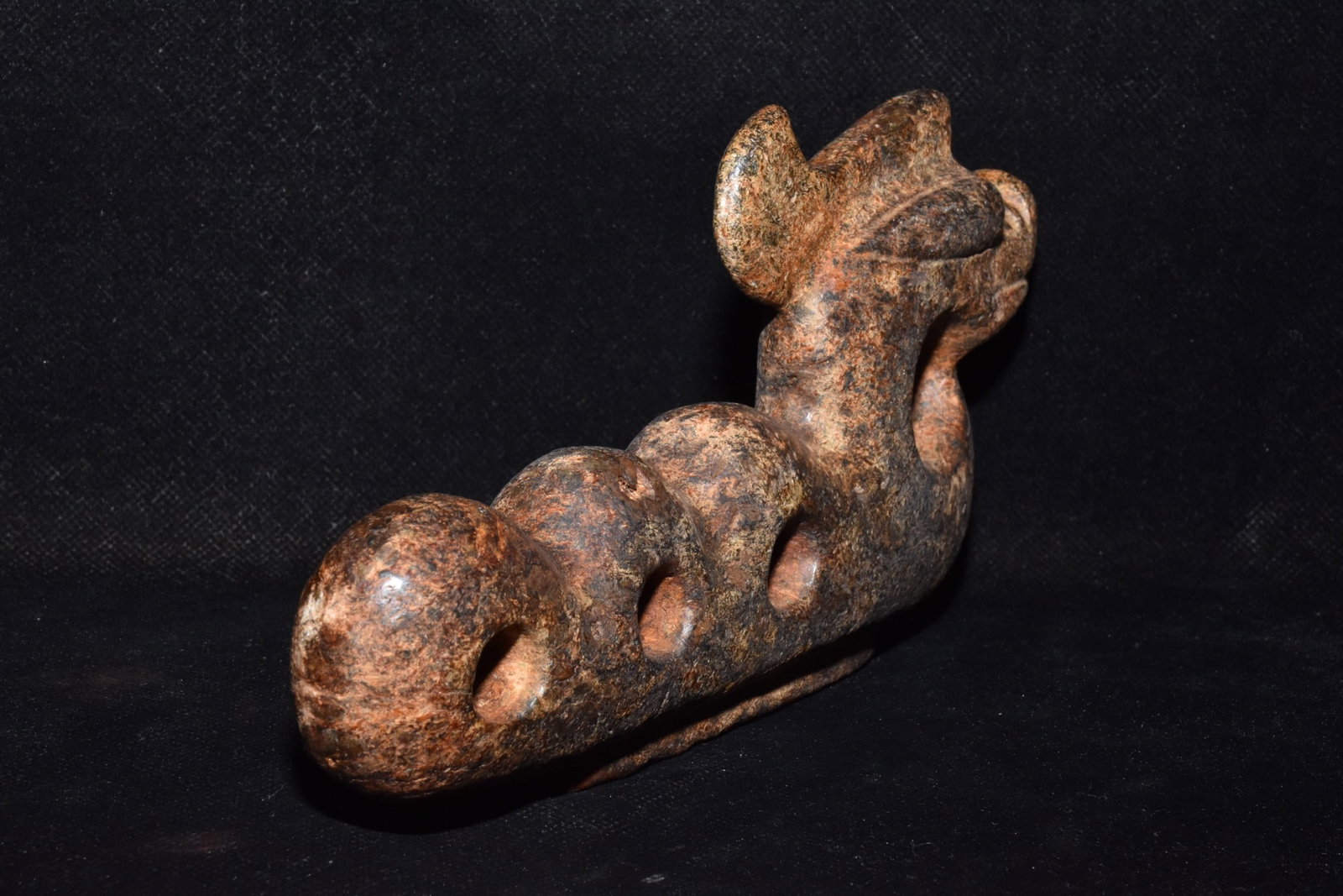 An Exquisite Hemo Jade Ornament - 3