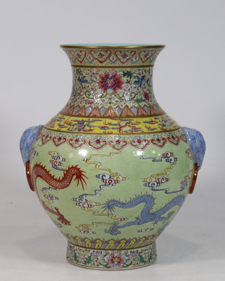 An Exquisite Iron-Red Dragon Pattern Lotus Pattern Double-Ears Vase - 3