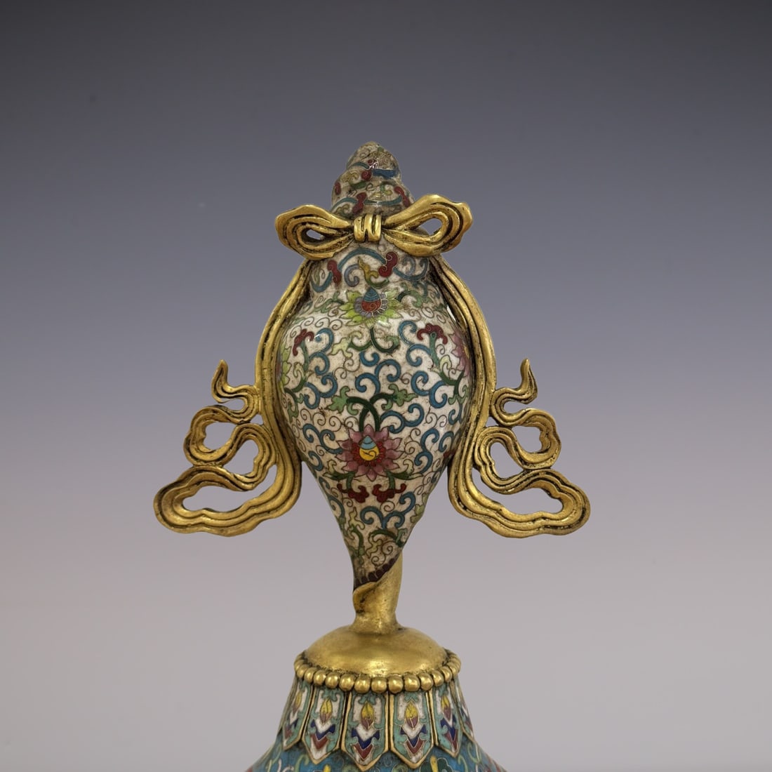 An Exquisite Cloisonne Lotus Pattern Ornament - 2