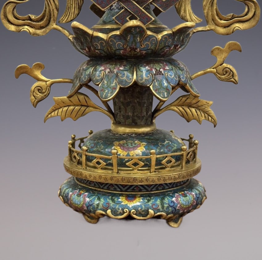 An Exquisite Cloisonne Lotus Pattern Ornament - 5