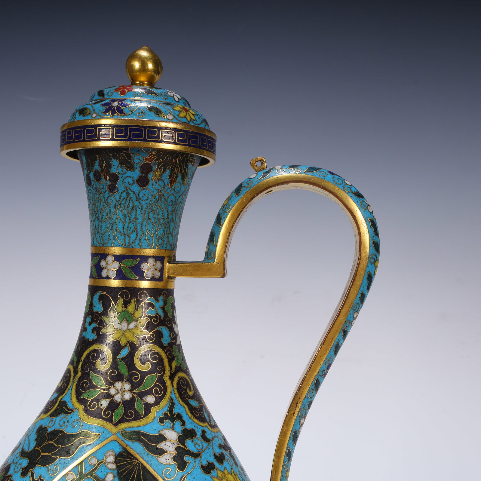 A cloisonne teapot - 2