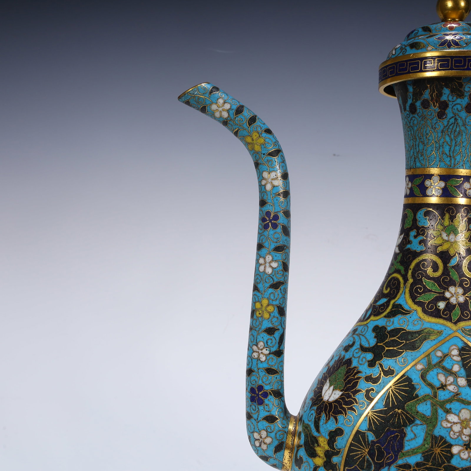 A cloisonne teapot - 3