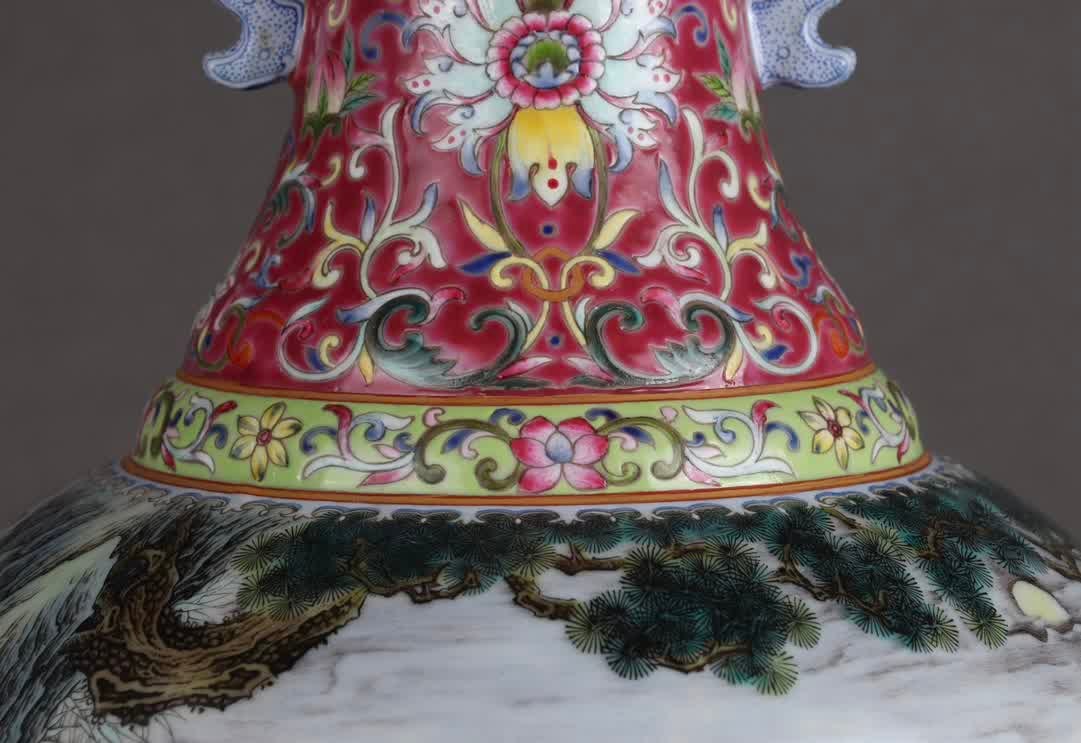 A Qingqilong rouge red ground famille rose double vase featuring poetry and prose of Fushan and - 4