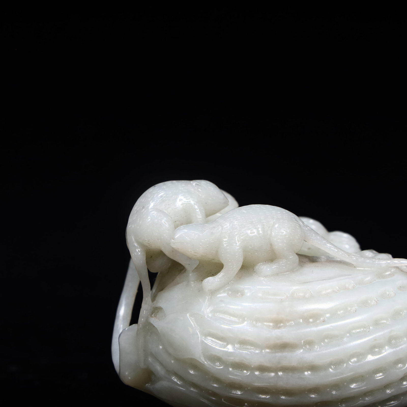 A Hetian jade peanut brush washer - 6
