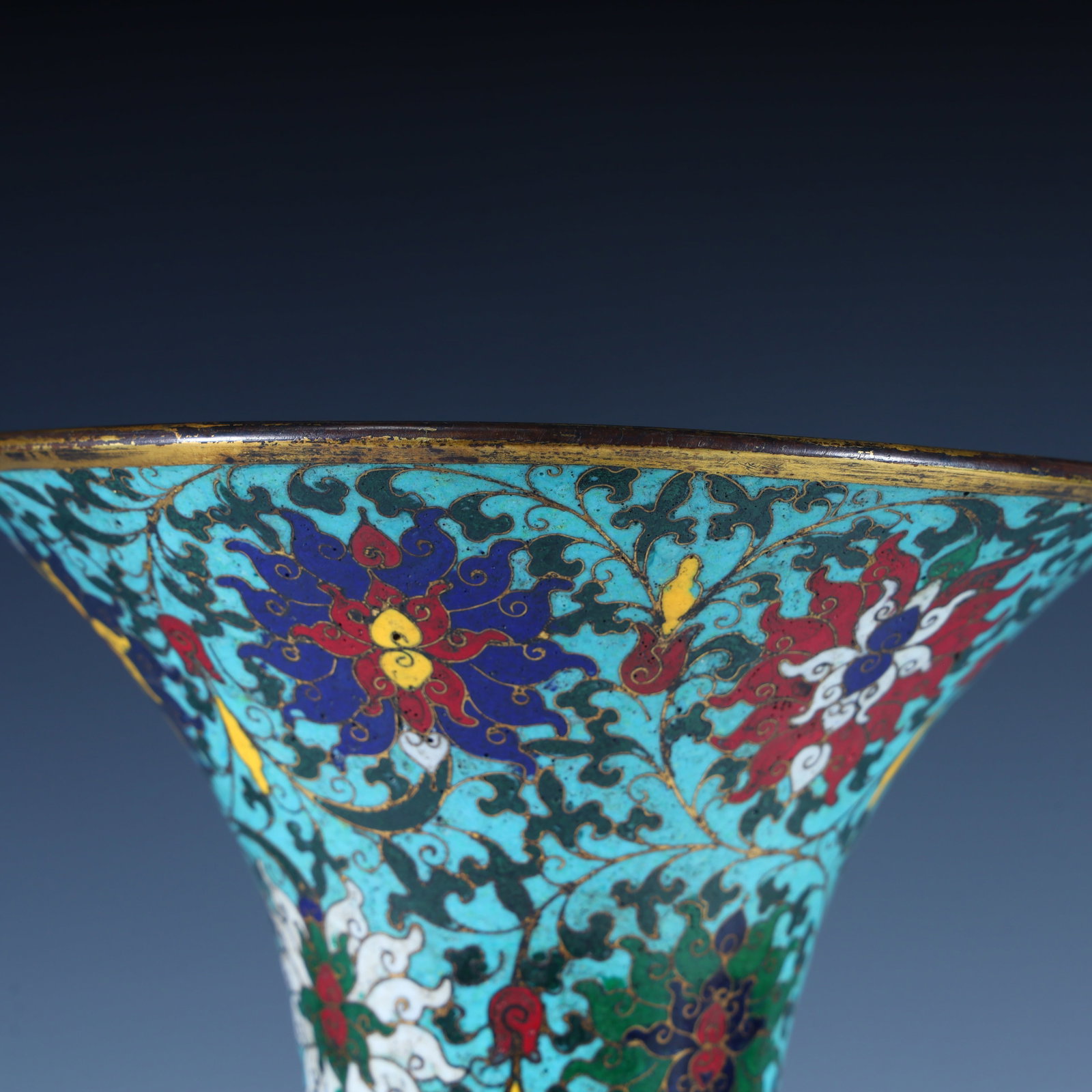A Qing Dynasty cloisonne cloisonne enamel flower goblet - 5