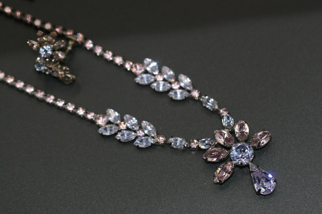 Gary Alexandrite Rhinestone Signed Necklace earrings set Vintage .Lot#3 (1 of 5)