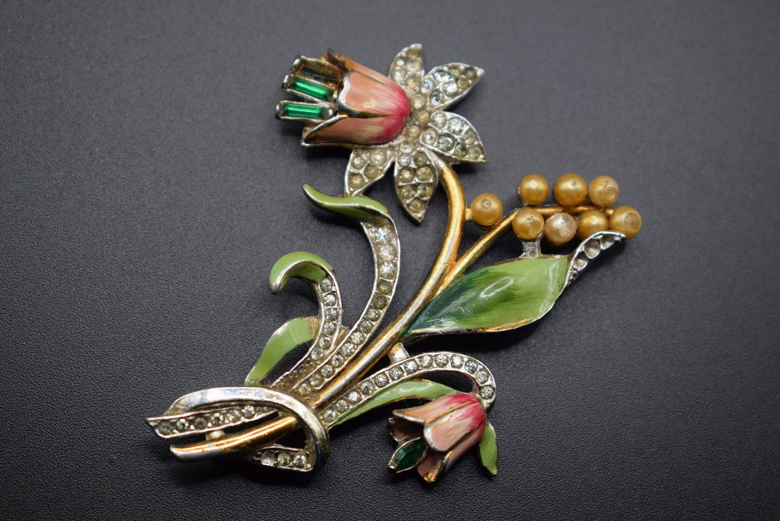 Hand Painted Old Vintage 40's Flower Brooch Pin Huge 3"   .Lot#146 (1 of 2)