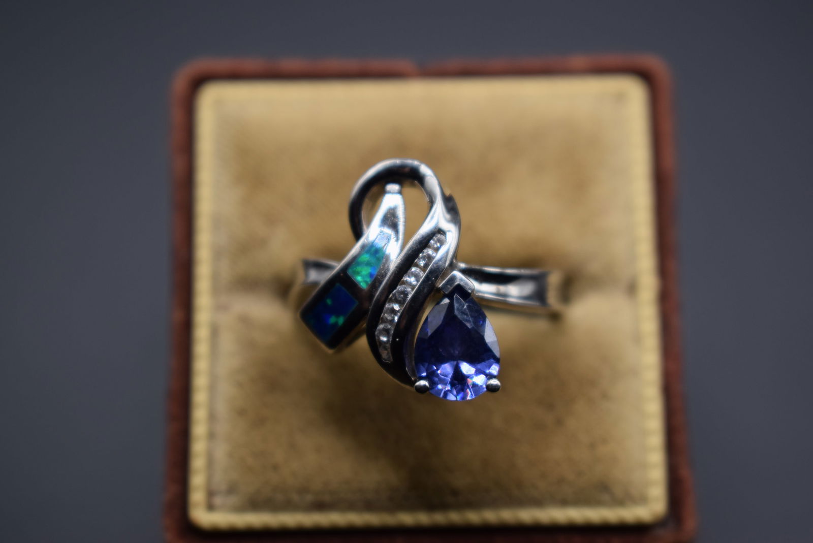 Rhinestone Cocktail Ring Sterling Silver 925  size 8.5  .Lot#173 (1 of 8)