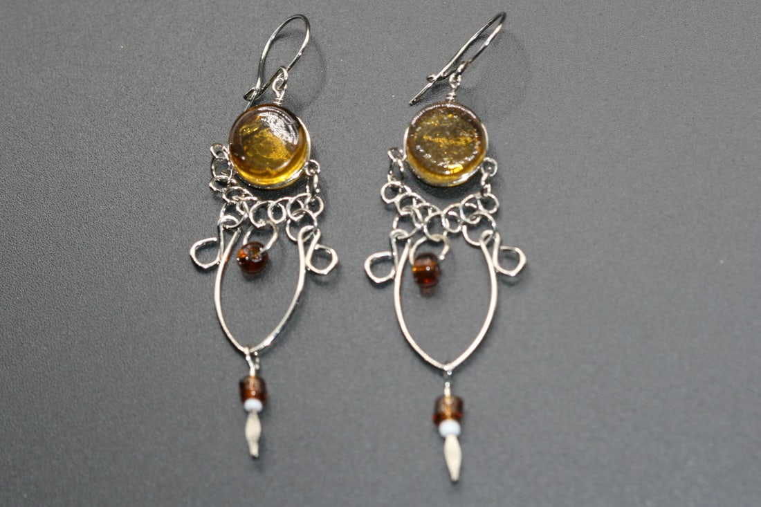 Amber Colored Glass Pierced Earrings     .Lot#223 (1 of 2)