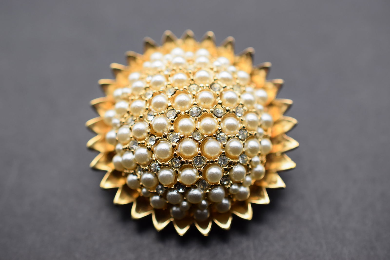 Har Sunflower Pearl Frenzy Cluster Brooch Pin Vintage Lot 523 (1 of 2)