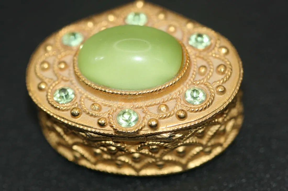 Florenza Signed Ornate Rhinestone Pill Box Trinket Box  .lot#104 (1 of 4)