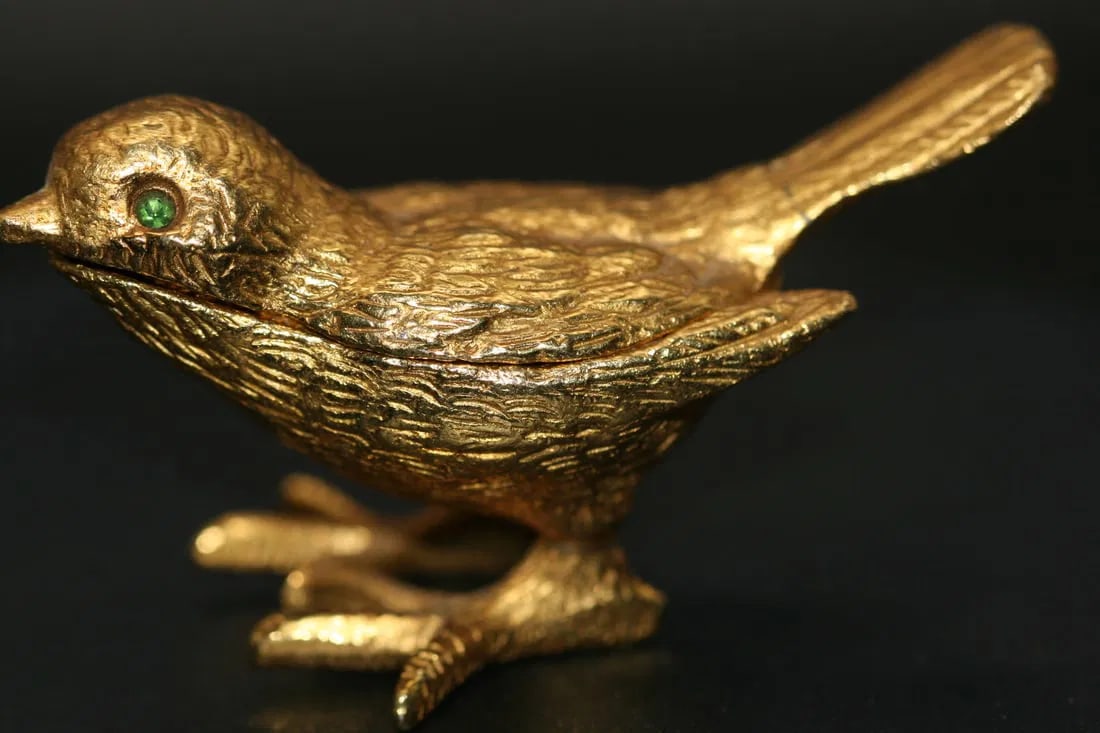 Florenza Bird Trinket box pill box secret box .lot#106: Florenza Bird Trinket box pill box secret box measures 3 1/4" x 1 3/8" signed inside