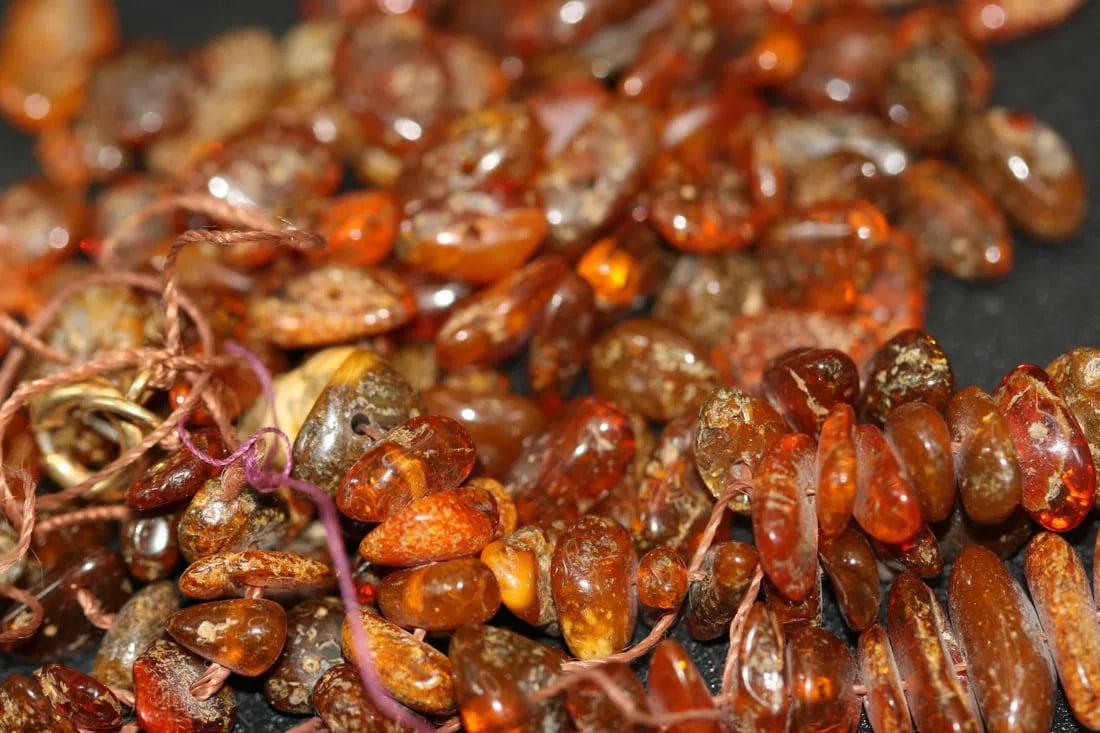 Baltic Amber Genuine Vintage Beads for Necklace  .lot#107 (1 of 4)