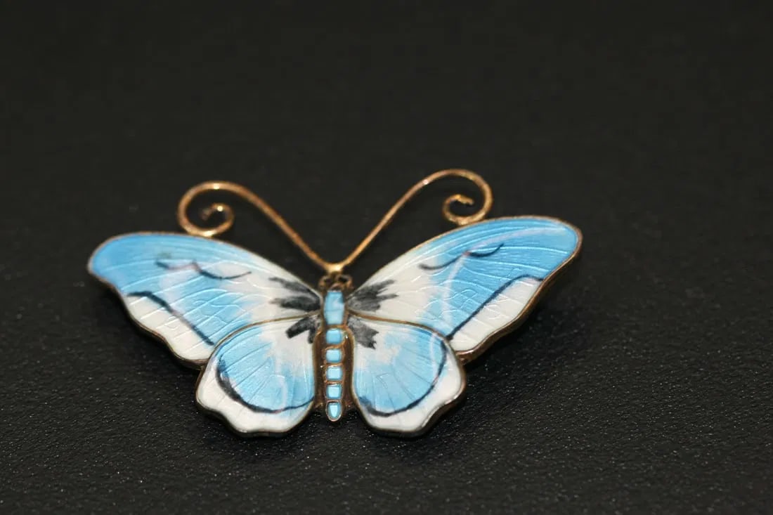 OPRO Danish Norway Sterling Enamel Butterfly Brooch Pin Vintage .lot#108: Danish Norway Sterling Enamel Butterfly Brooch Pin Vintage measures 1 7/8" x 1 1/8" signed Norway Sterling OPRO on the back