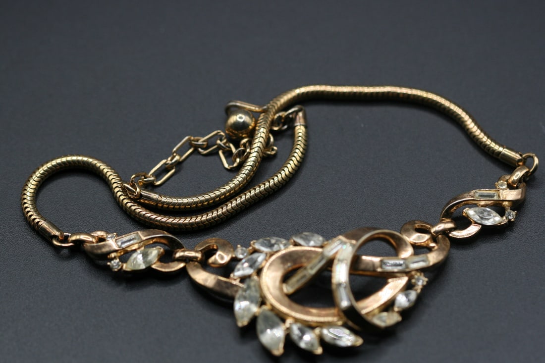 Trifari Crown Mark Vintage Lavaliere Necklace Rhinestone Signed .lot#133 (1 of 5)