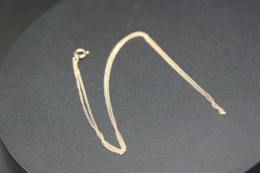 Gold Filled Chain 17" 1 20 12k gold filled .lot#178: Gold Filled Chain 17" 1 20 12k gold filled stamped on the clasp