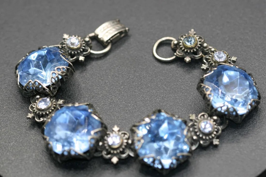 Aquamarine Chunky Rhinestone Bracelet 1950's vintage  .lot#179 (1 of 4)