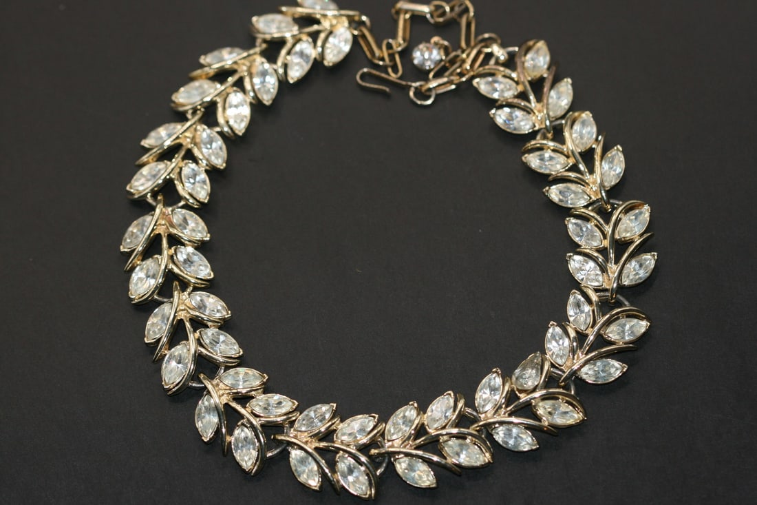 Coro Rhinestone Necklace Vintage Signed Lot 607: Coro Rhinestone Necklace Vintage Signed measures 17.5" long x 3/4" wide