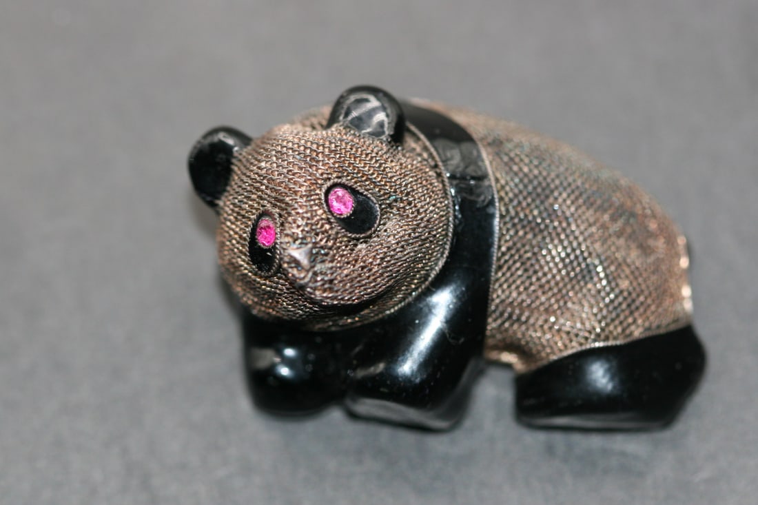 Panda Bear Sterling Enamel Brooch Pin Chinese Silver Vintage Lot 704 (1 of 7)