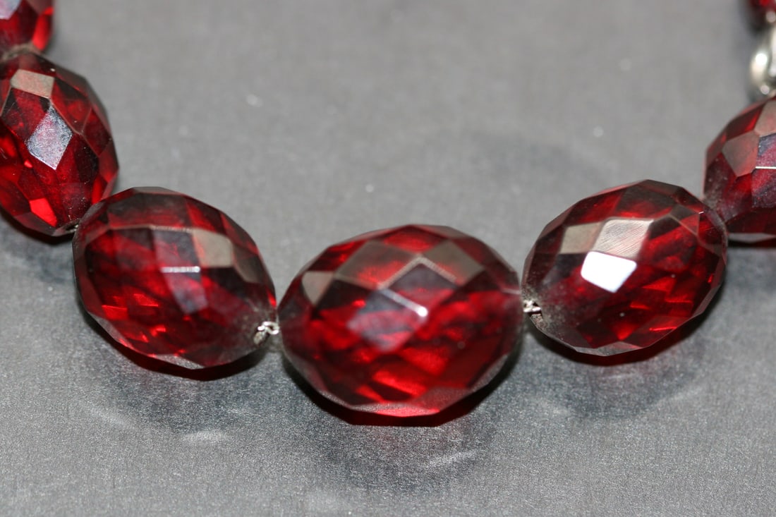 Cherry Amber Faceted Carved Bead Vintage Necklace on silver chain Lot 965 (1 of 5)