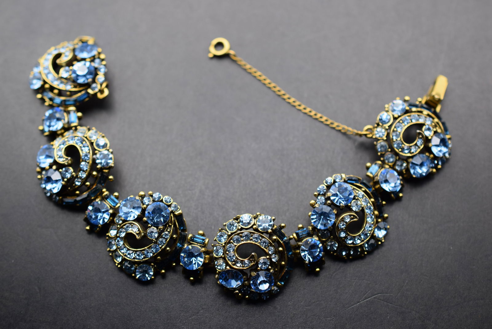 Hollycraft 1955 Rhinestone Bracelet Vintage Lot 63 (1 of 7)