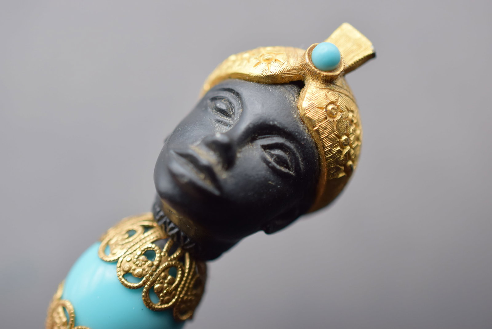 Fantastic Florenza Blackamoor Pencel Vintage Lot 108: Fantastic Florenza Blackamoor Pencil Vintage signed on the back of the neck measures 5 3/4"